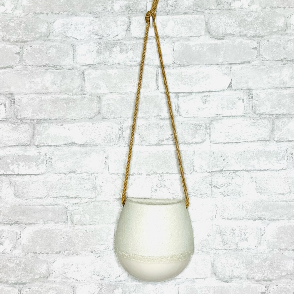 Minimalist Wall Pocket Planter Hanging Ceramic Stoneware White Cream Flat Back - Picture 12 of 12